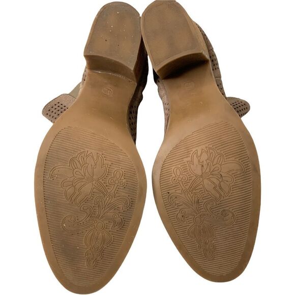 BOS & CO. Brianna Castro Beige Perforated Suede Open Toe Chelsea Boot Euro 42 - Picture 7 of 11